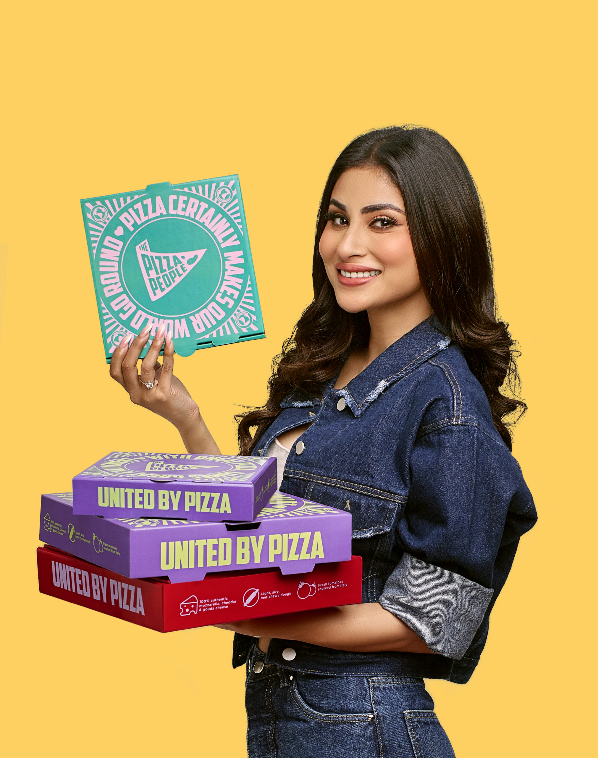 Cloud Kitchen start-up Bigspoon and Mouni Roy collaborates to launch a pizza brand – The Pizza People