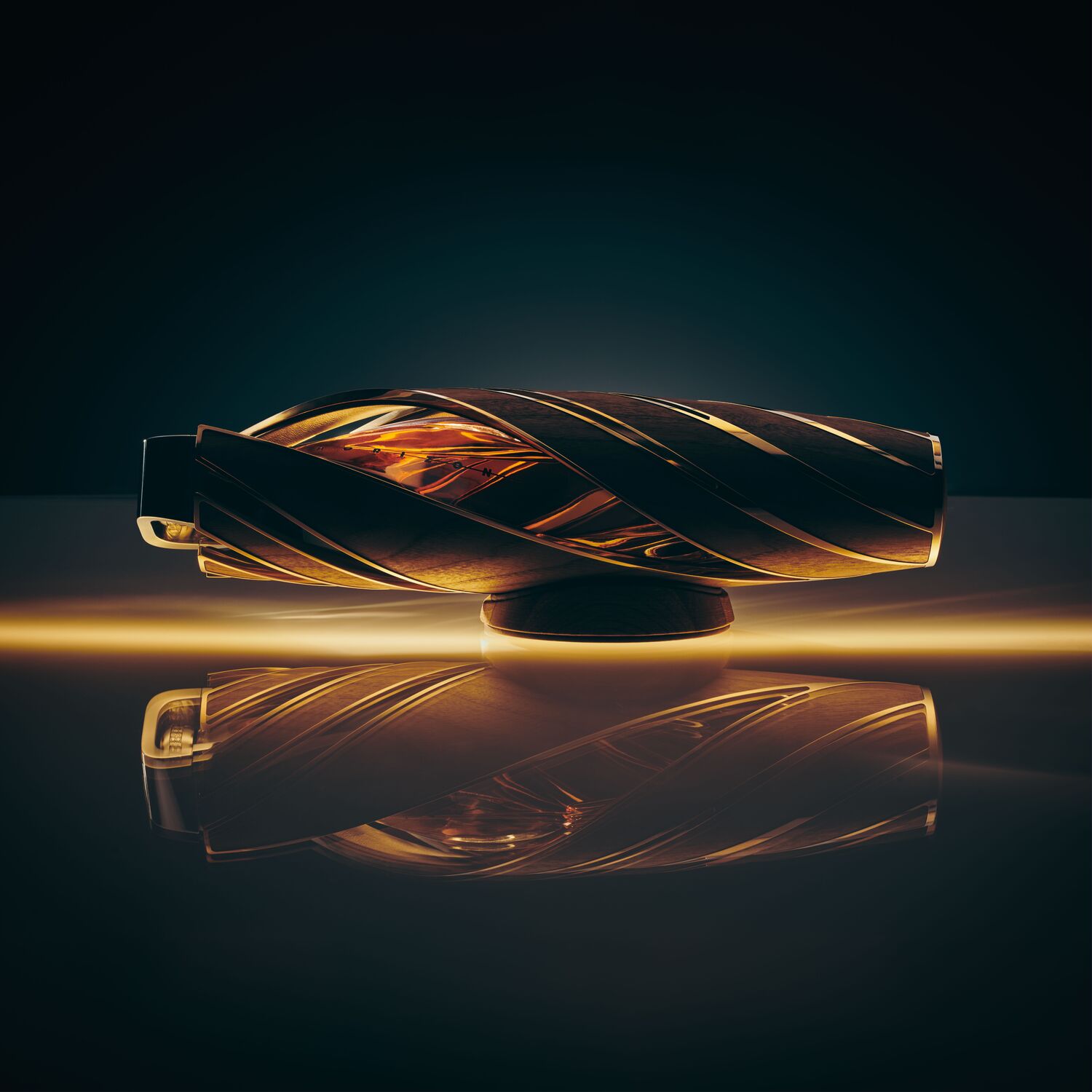 The Macallan and Bentley Motors unveils groundbreaking collaboration: The Macallan Horizon Whisky