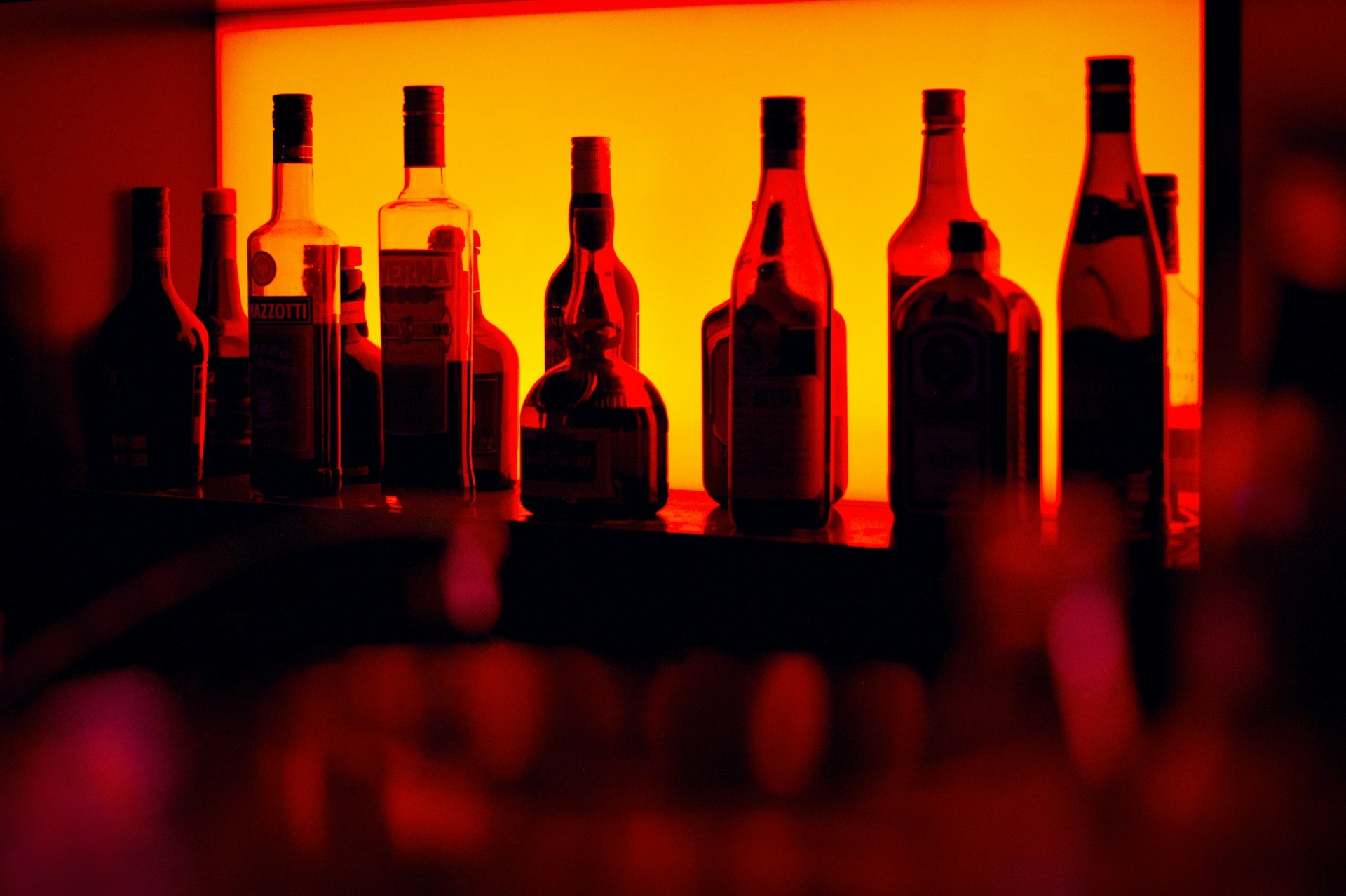 Karnataka Extends Liquor Serving Hours to 1 am to Boost Revenue