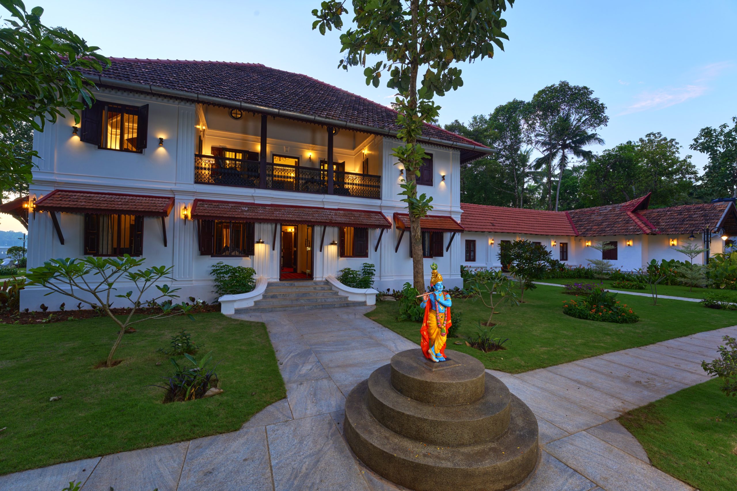 The Leela Ashtamudi – A Raviz Hotel, Launches The Raviz Palace, Luxury Retreat